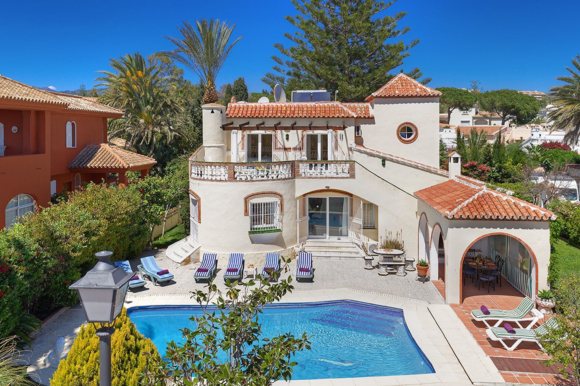 Los Arcos Marbella Exterior photo